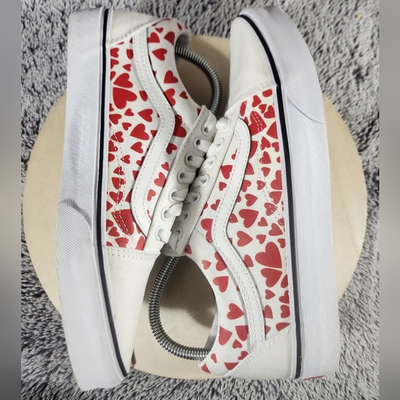 Vans Old Skool Valentines Hearts Sneakers Women's 9.5 Men's 8 - Picture 6 of 9